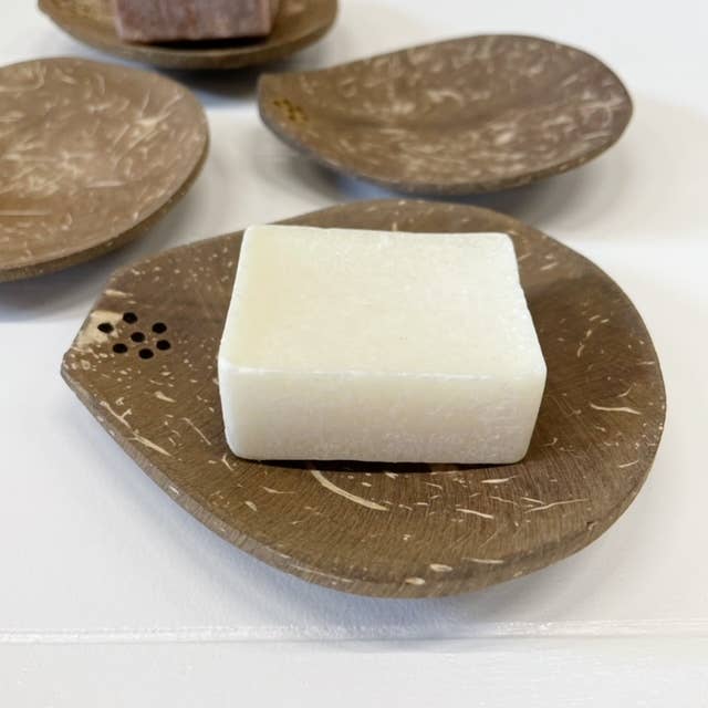 Petit bol en noix de coco