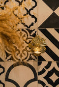Bougeoir mural « FLOWER » en laiton doré