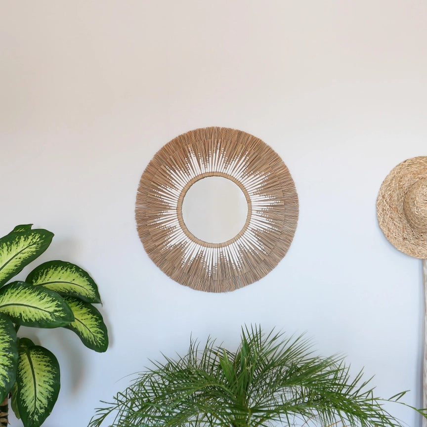 Miroir bohème en herbe marine naturelle et macramé - Ambon blanc