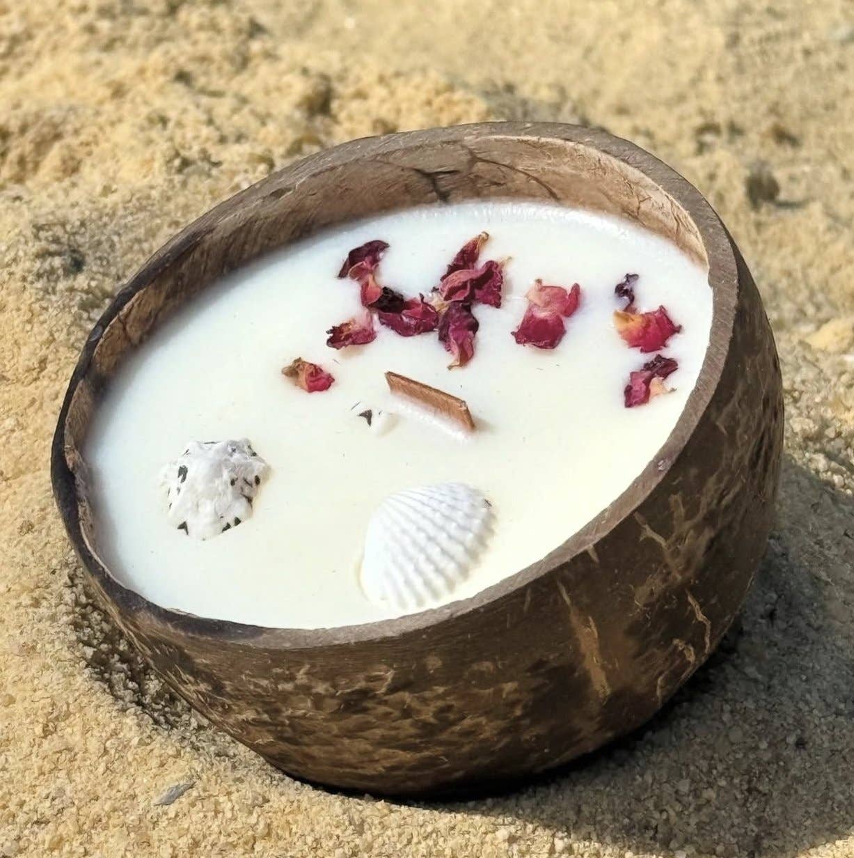 La bougie qui devient plante Fleur de Tiaré modèle "coco"