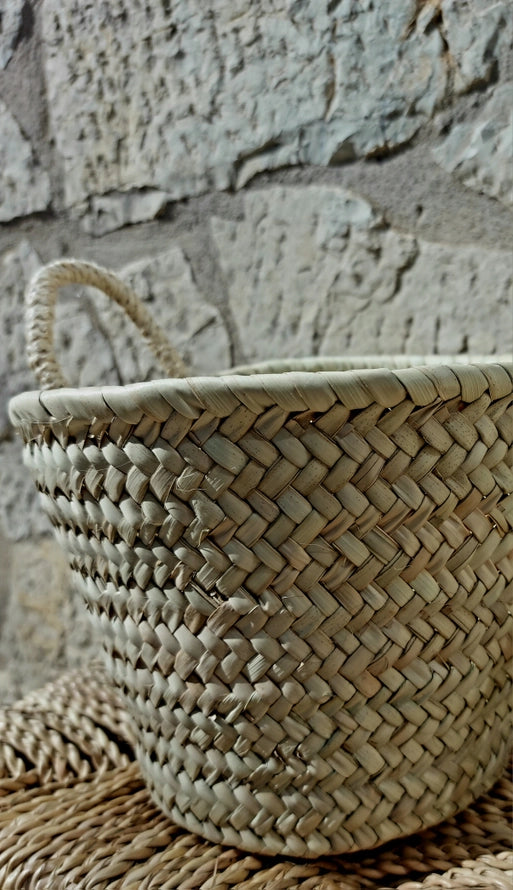 Petit panier en palmier avec anse pita 23 x 17 cm